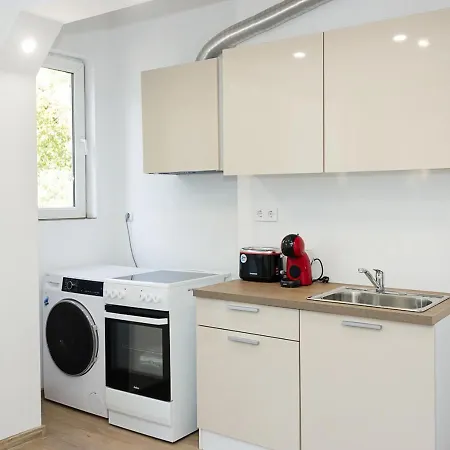 Апартаменты Bright 2-bedroom Near Center By Flat Mаnаger