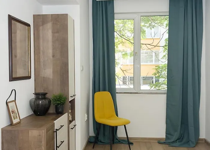 Lejlighed Bright 2-bedroom Near Center By Flat Mаnаger *