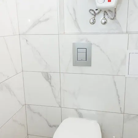 Bright 2-bedroom Near Center By Flat Mаnаger *